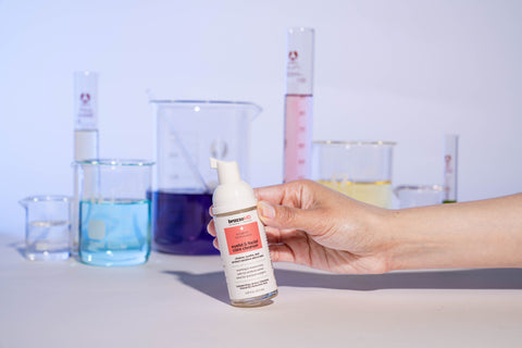 Eyelid and Facial Cleanser -Gentle, Hydrating & Soothing for Every Skin Type